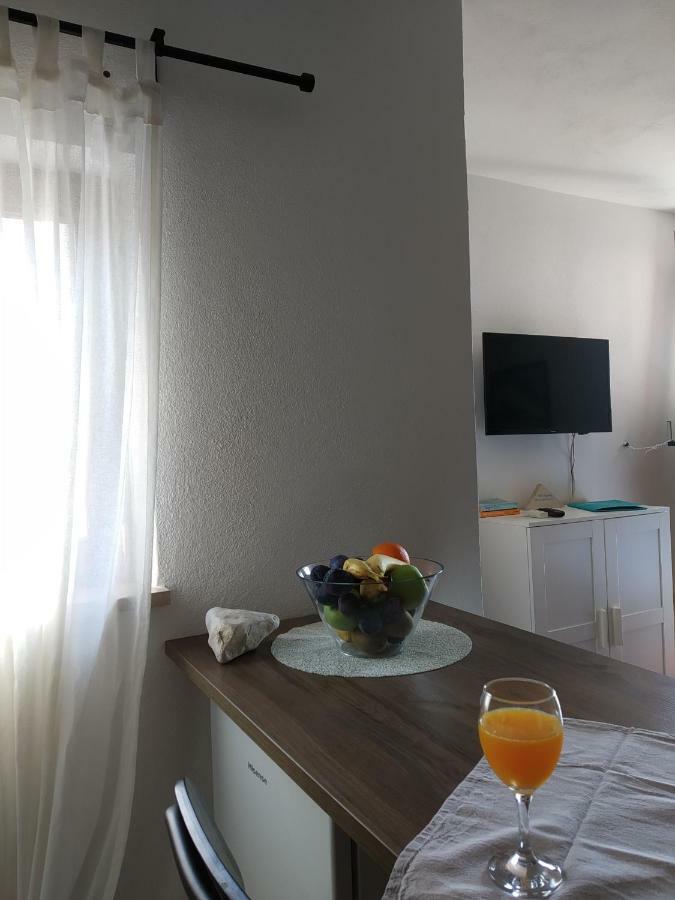 Apartments Kupine Бол Экстерьер фото